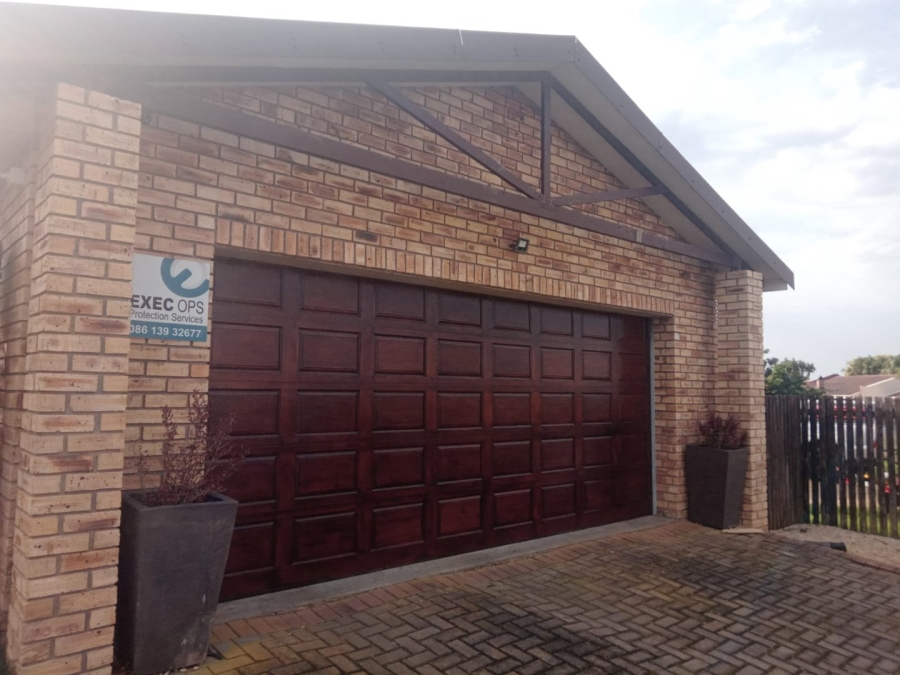 3 Bedroom Property for Sale in Noorsekloof Eastern Cape